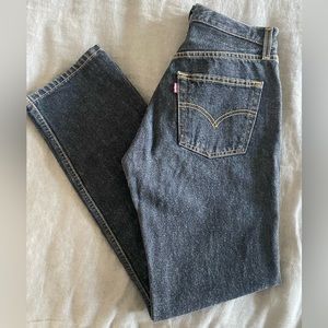 VINTAGE 90’s Levi’s 501 Women’s Jeans Size 28